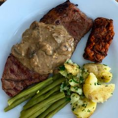 A picture of Chestnut Mushroom, Garlic & Porcini Sauce #mycookbook.