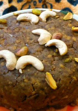 A picture of Chana dal halwa.