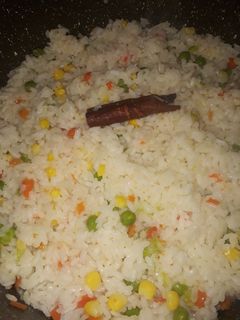 صورة لوصفة اوزي بالقرفه