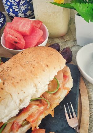 A picture of Chicken fajita sub.