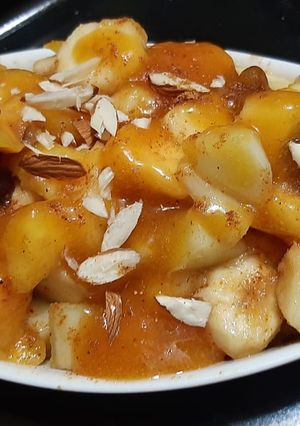 A picture of Fruit chaat with khobani sauce😋.