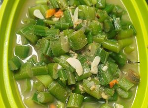 Foto resep Jangan Lompong (Sayur Batang Talas)