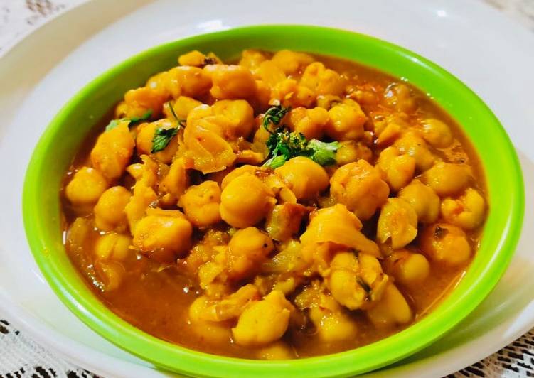 Recipe of Homemade Chickpeas Curry