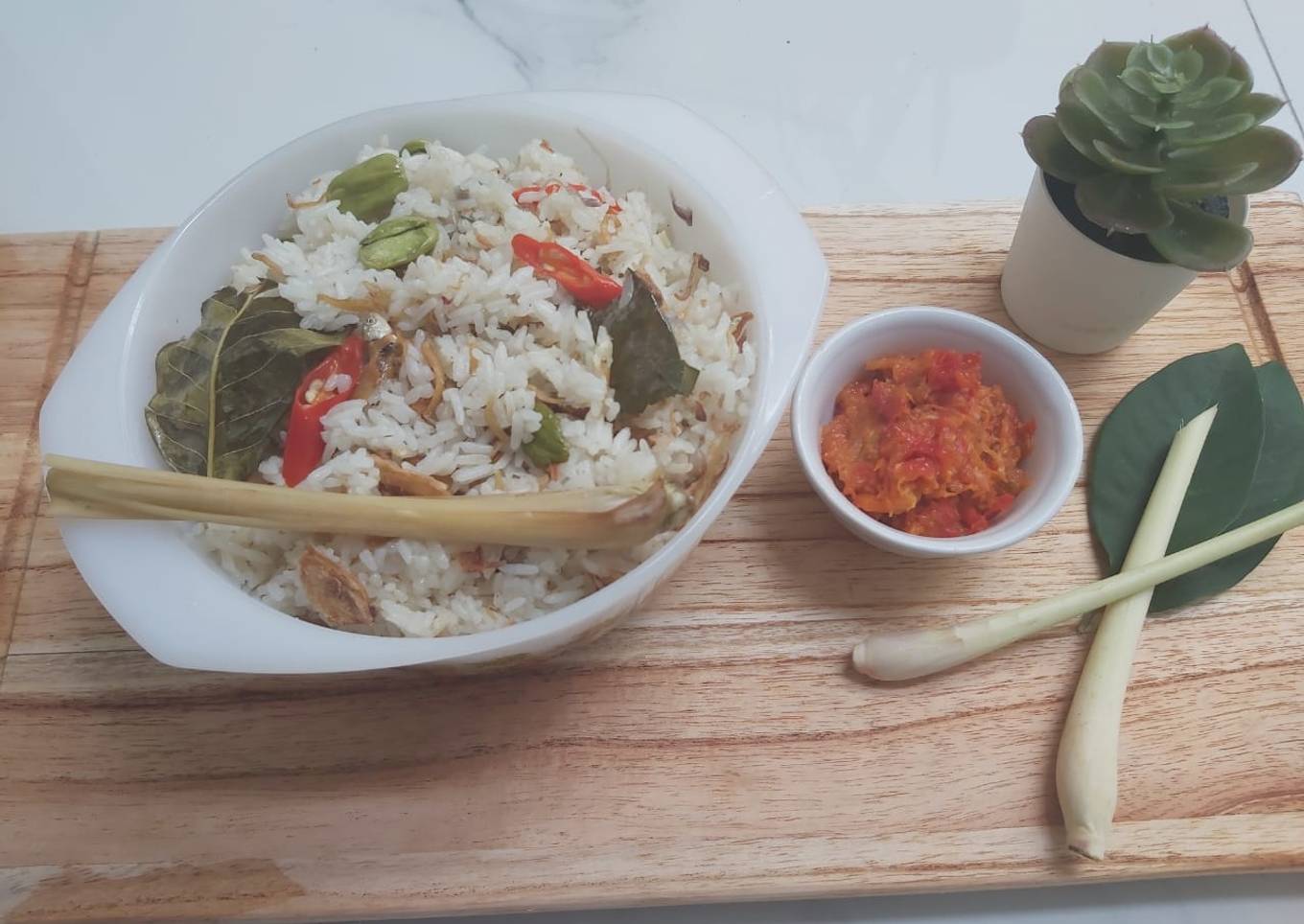 Nasi liwet rice cooker