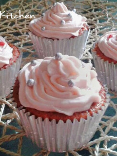 紅絲絨杯子蛋糕Red Velvet 的食譜成品照片