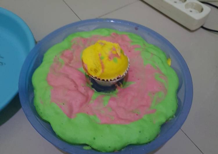 Resep Bolu kukus 4 warna Anti Gagal