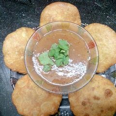 A picture of Kachori.