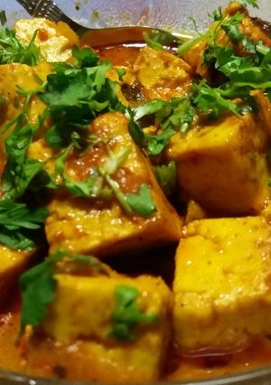 A picture of Tawa paneer.