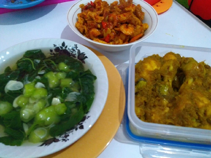 Cara Gampang Membuat Resep Ayam ungkep, tumis udang tahu, sayur bayam gambas yang Enak Banget Anti Ribet, Lezat Sekali