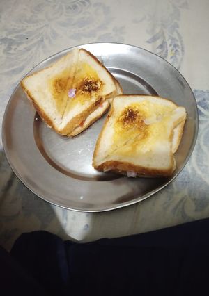 A picture of Malai toast.