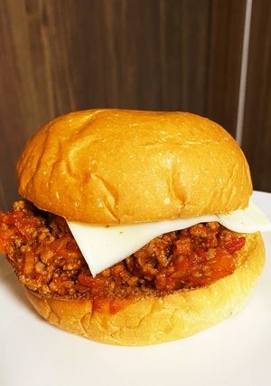 A picture of Easy Sloppy Joe Burgers.