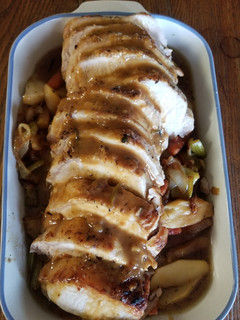 A picture of Roast Pork Loin with Apples.