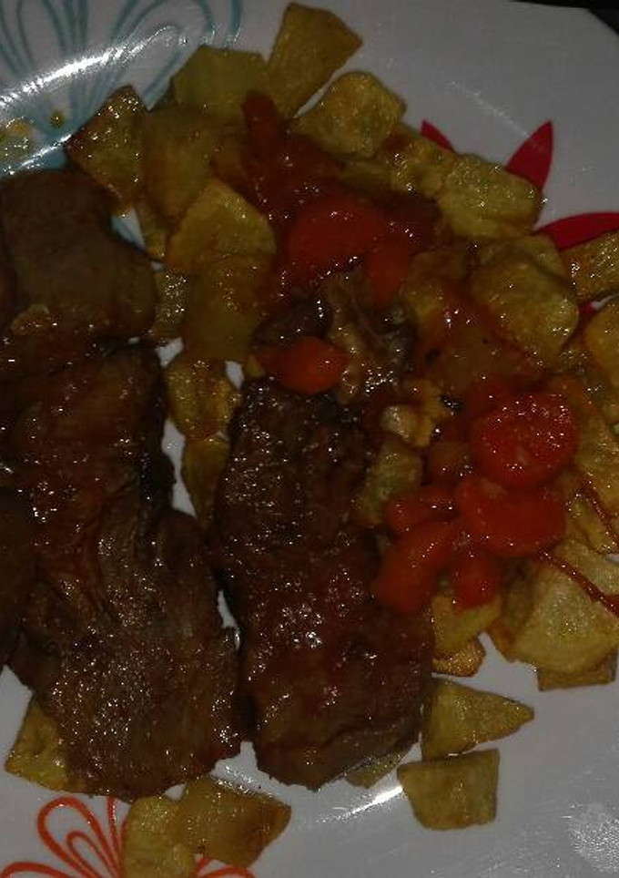 Una foto de Lengua de ternera con patatas