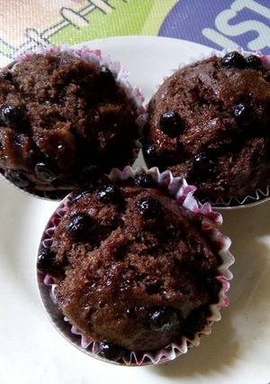 Foto resep Eggless Choco Banana Muffin Chocochips