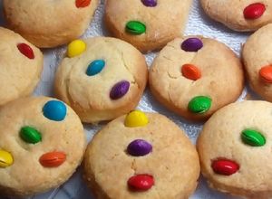 Una foto de Cookies con rocklets ❤️🍀💛🌺❤️🍀💛🍪🍪🍪🍪