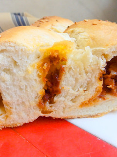 Una foto de Trenza de pan con sobrasada mallorquina