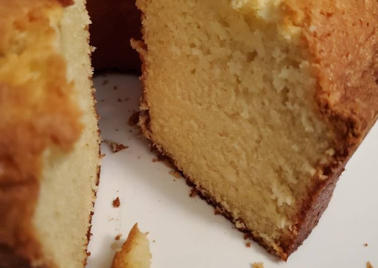 Nine Egg Pound Cake