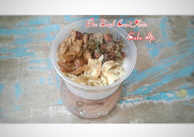 Langkah Mudah untuk Membuat Rice Bowl Cumi Asin Cabe Ijo Anti Gagal