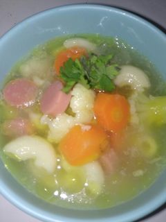 Foto resep Sup makaroni sosis