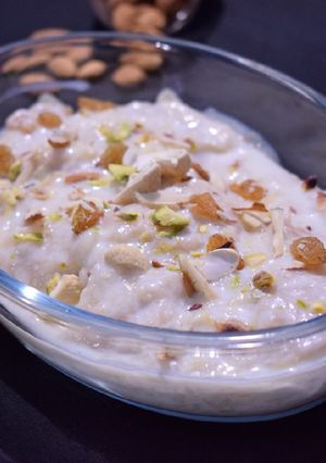 A picture of Kheer Puri.