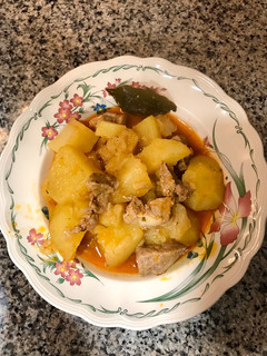 Una foto de Patatas cocidas con carne