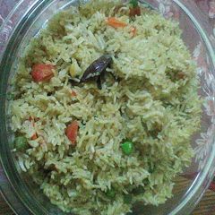 A picture of Vegetables biryani.