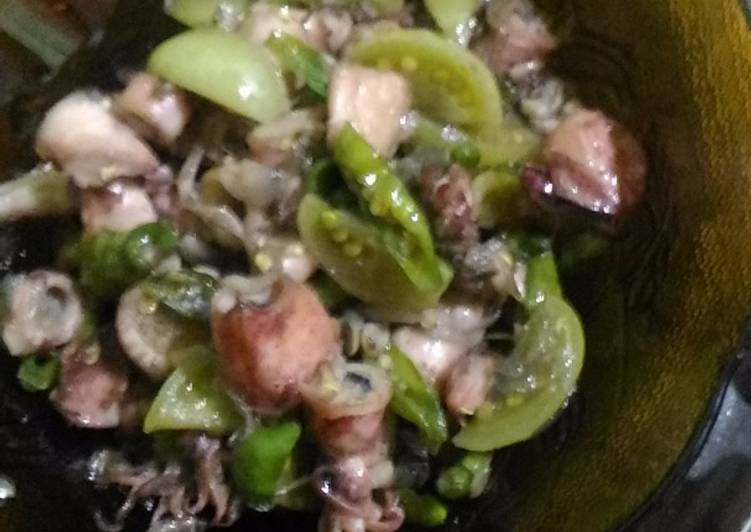 Resep Cumi asin cabe ijo😋 oleh Nur Hasanah - Cookpad
