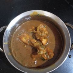 A picture of Chicken Curry.