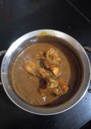 A picture of Chicken Curry.