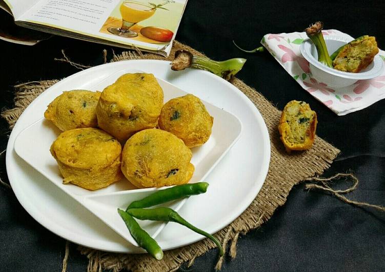 Kaccha kela Ka vada(Raw banana vadas)