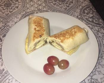 Easy Fast Cooking Low calories egg burrito Delicious Simple