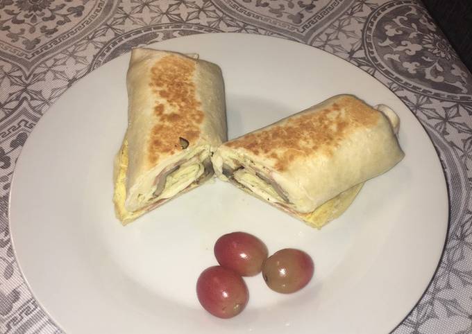 Low calories egg burrito