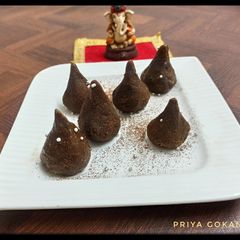 Chocolate Modak from Roasted Chana A picture of Chocolate Modak from Roasted Chana.