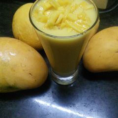 A picture of Mango smoothie.
