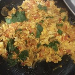 A picture of Fried egg salan.