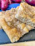 Focaccia di farro semi integrale alla cipolla rossa di Tropea