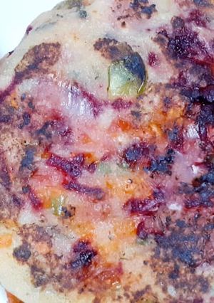 A picture of Rava uttapam.