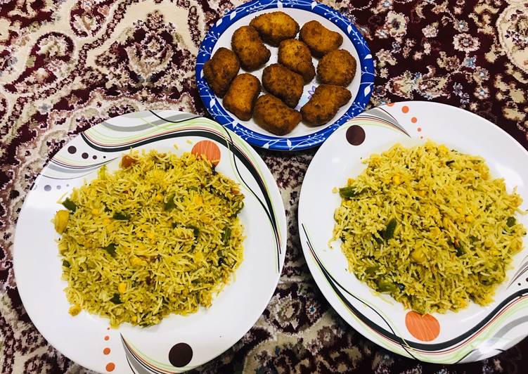 Chicken nuggets &amp; veg fried rice