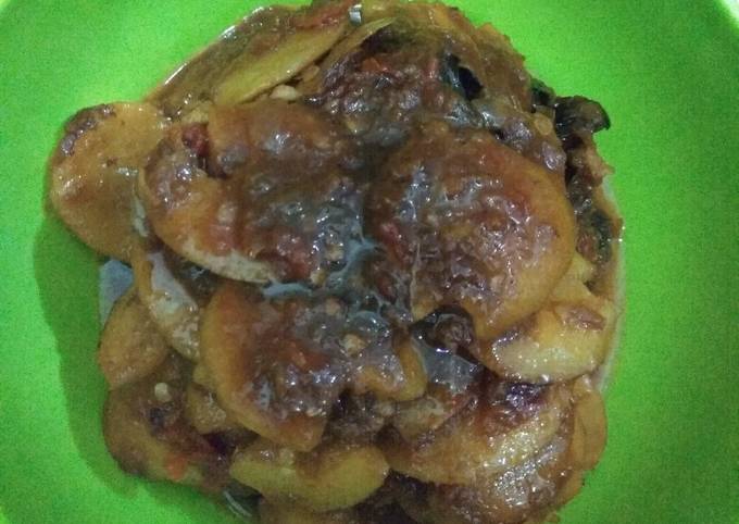 Semur jengkol pedas