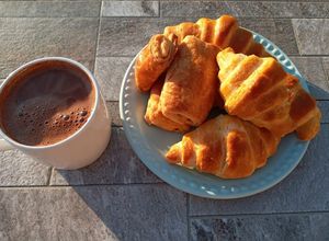 Una foto de Croissants de masa Danesa
