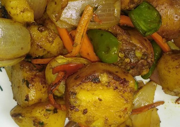 Step-by-Step Guide to Prepare Super Quick Homemade Oven grilled potatoes n chicken
