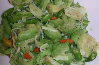 Langkah Mudah untuk Membuat Tumis Pare Teri Pedas, Sempurna