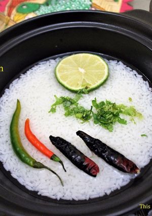 A picture of Panta Bhaat (Fermented Rice - Bengali Style).