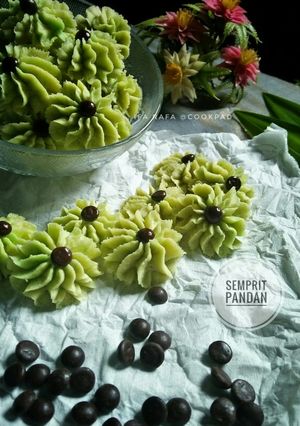 Foto resep Semprit Pandan (tepung kanji)