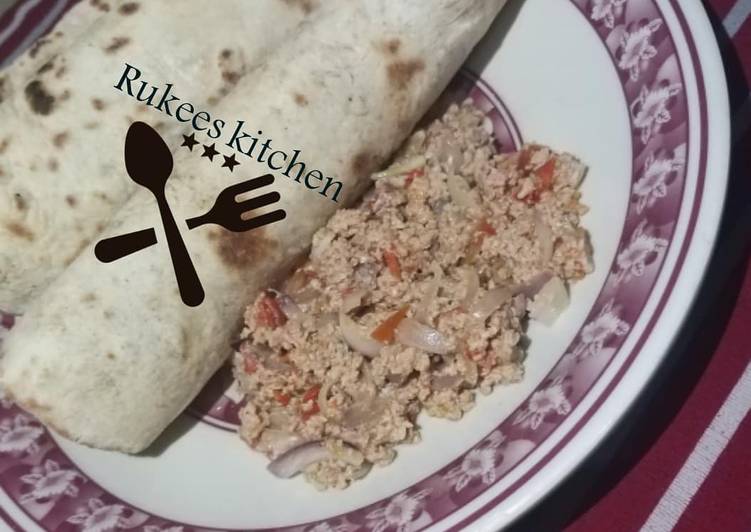 Easiest Way to Prepare Homemade Chapatii with egg sauce