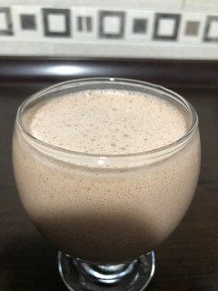 عکسی از دستور شیک موز بستنی