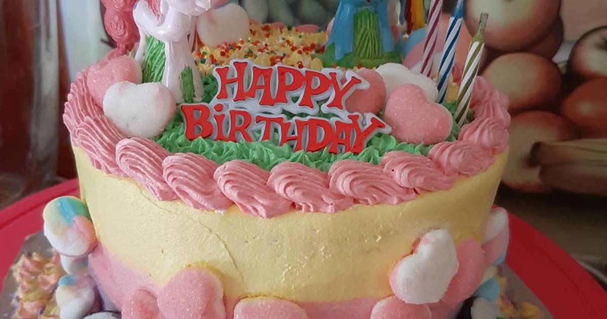 Resep Cake ultah rainbow oleh Zhulaikha Balqis Cookpad