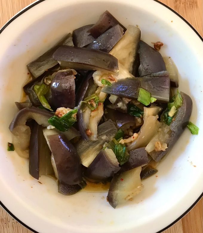 Une photo de Salade chinoise d’aubergines à la vapeur