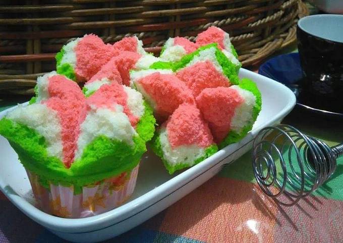 Recipe: Yummy Bolu Kukus Semangka