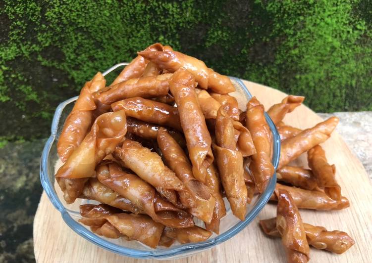 Resep Kacang Sembunyi Kulit Pangsit Anti Gagal